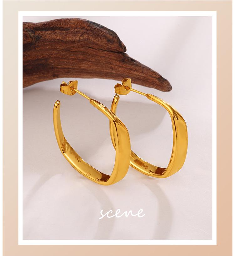 Luxury Irregular Twisted Gold Hoop Earrings for Women - Elegant and Versatile Design