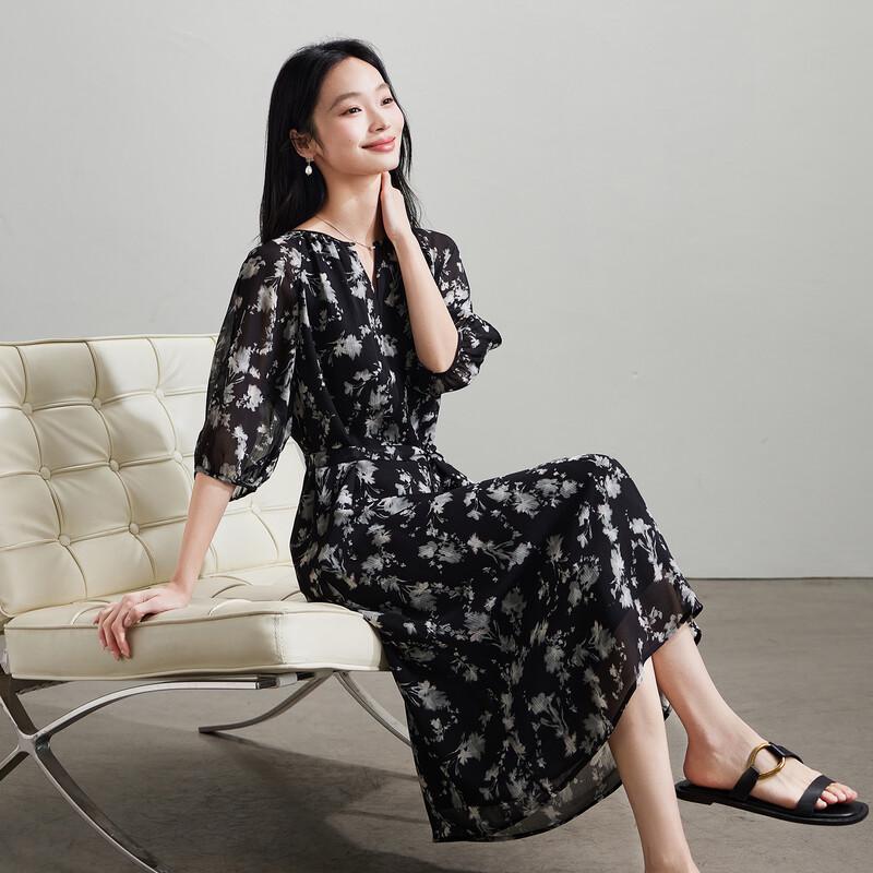 SOFSIL Black Floral V-Neck Midi Dress