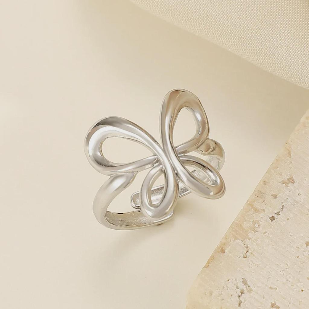 "Stainless Steel Butterfly Open Ring: European & American Light Luxury Style"