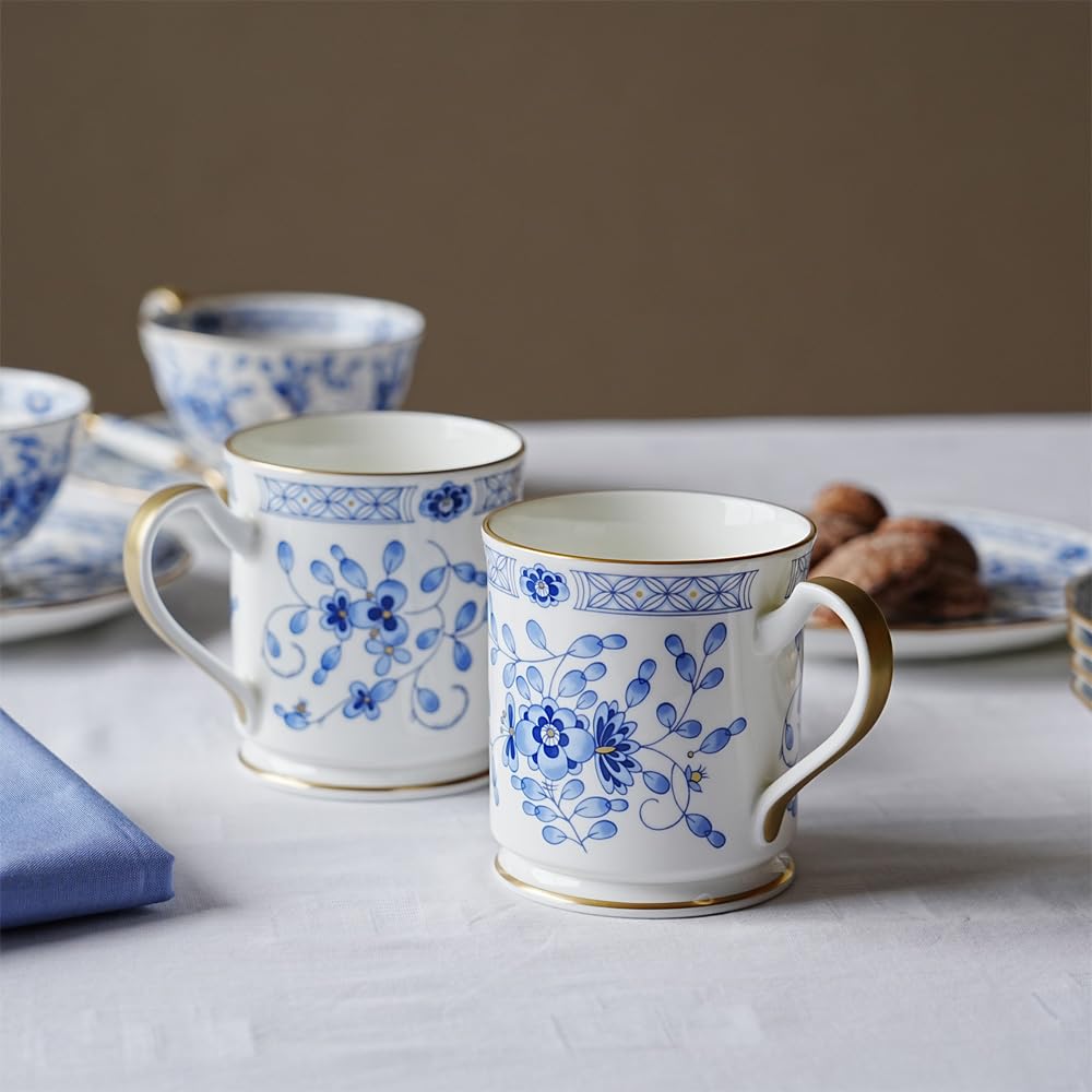 NARUMI Mug Milano 330cc Blue Plum Blossom Calico Style Present Made In Japan Gift Box Included 9682-2530