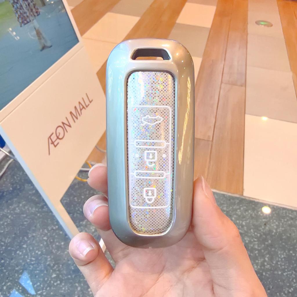 Premium Metal Key Cover for Baojun: Compatible with 510, 730, 310W, E100, E200, with 560 Buckle.