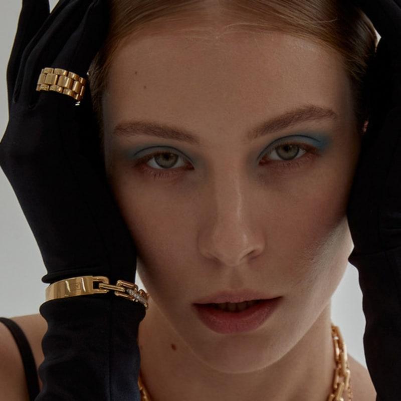 DE NOBLE THE LABEL D BOLD PLATE BRACELET