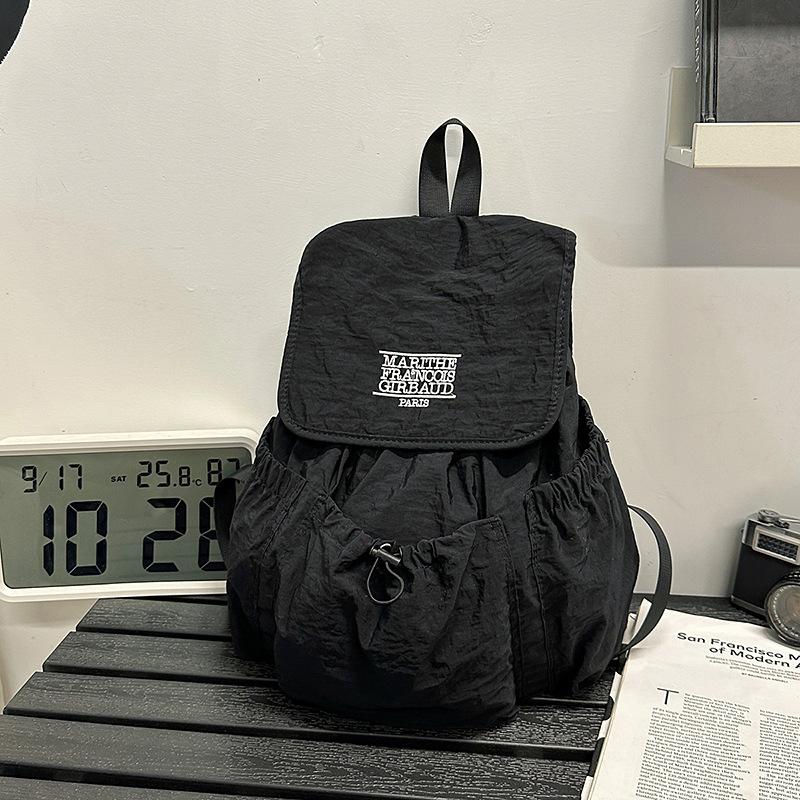 

Niche Design Nylon Drawstring Backpack Women S Large Capacity Leisure Lightweight Student Backpack Sports Mountaineering Bag чорний