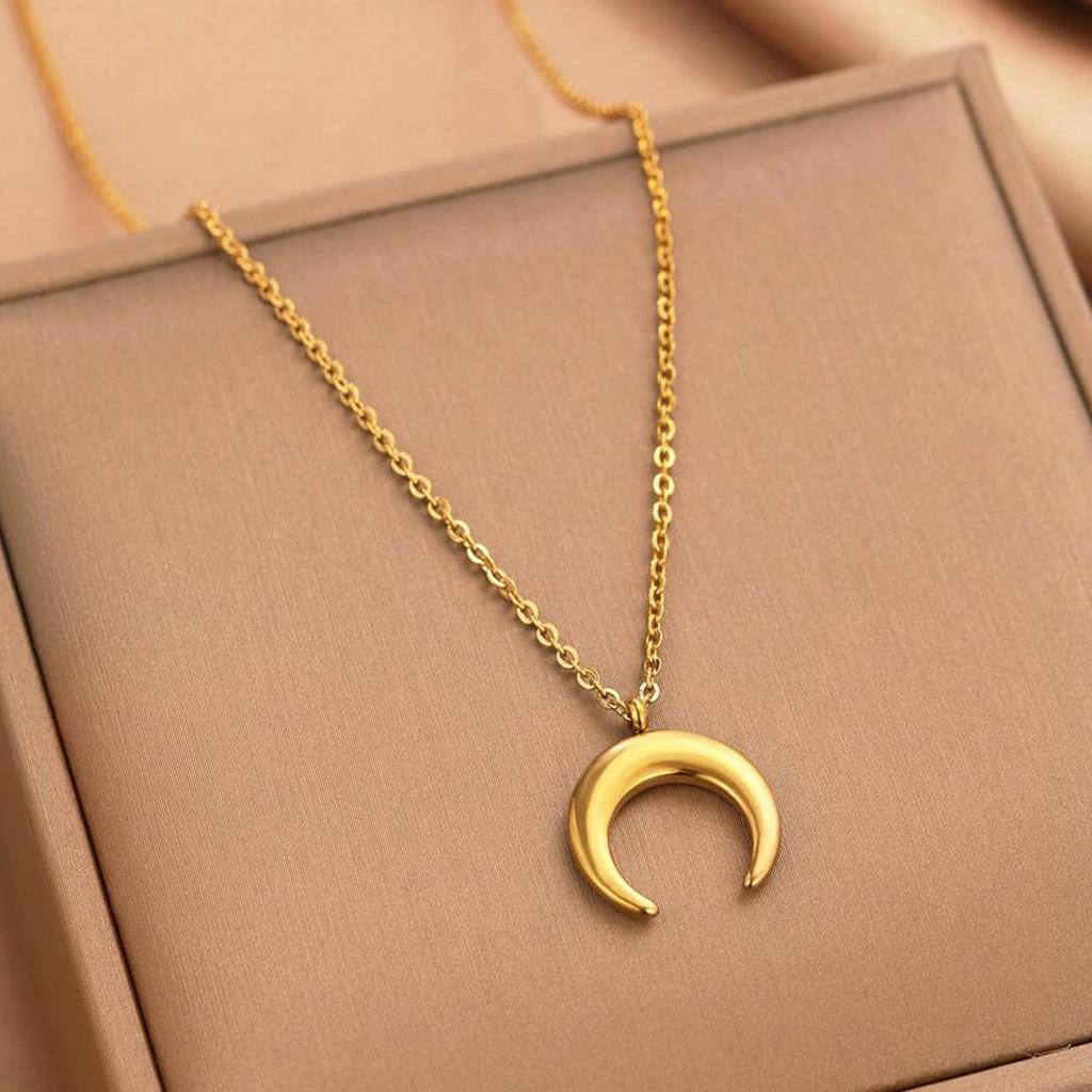 1pc Golden/Silvery Crescent Moon Necklace Pendant - Stylish Ring Carrier Necklace