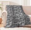 1Pc Hot Pattern Cheetah Cow Zebra Flannel Blanket Throw Home Sofa Lunch Break Blankets Children Student Blankets Nap Gifts