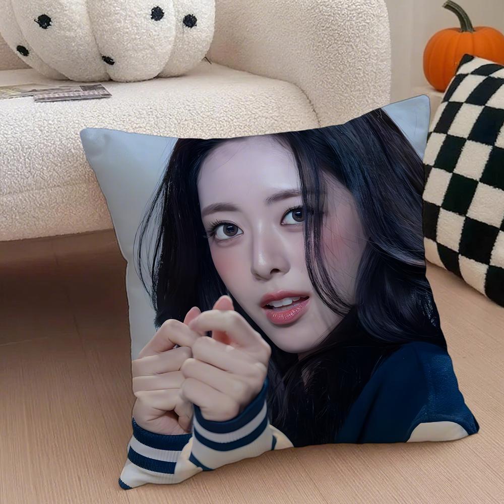 actor youthful SShin Yuna Cushion Cover Throw Pillow Cover Hidden Button Durable Polyester Chair Cushion