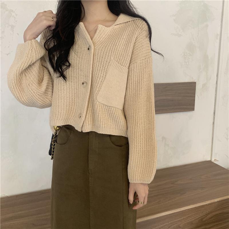 

Big pocket knitted cardigan women s autumn and winter new lapel short solid color single-breasted long-sleeved jacket sweater women One size бежевый