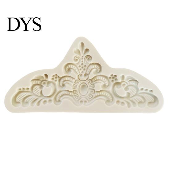 Cake Topper Mold Fondant Non-sticky Easy Demoulding Food Grade Retro Dessert Embossment Pattern Crown Cupcake Baking Accessories