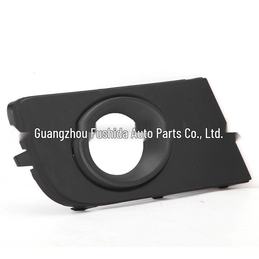 Volkswagen Amarok Fog Light Bezel (2010-2016)