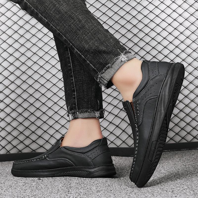 Leather Shoes Autumn New First Layer Cowhide Casual Shoes Slip-on Comfortable Lazy Doug Shoes Genuine Leather plus Size Men's Shoes