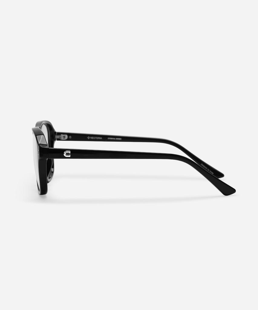 Neotelia Moven · Black