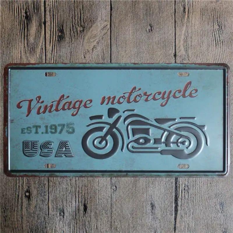 Retro Car 2D Metal Sign, Aluminum Wall Decor 15x30cm