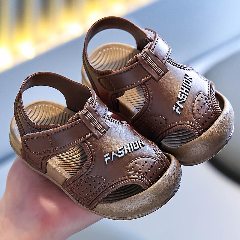 Boys  Sandals Summer New Children s Fashion Non-slip Toddler Sandals Soft-soled Children s Beach Sandals and Slippers 18 коричневый