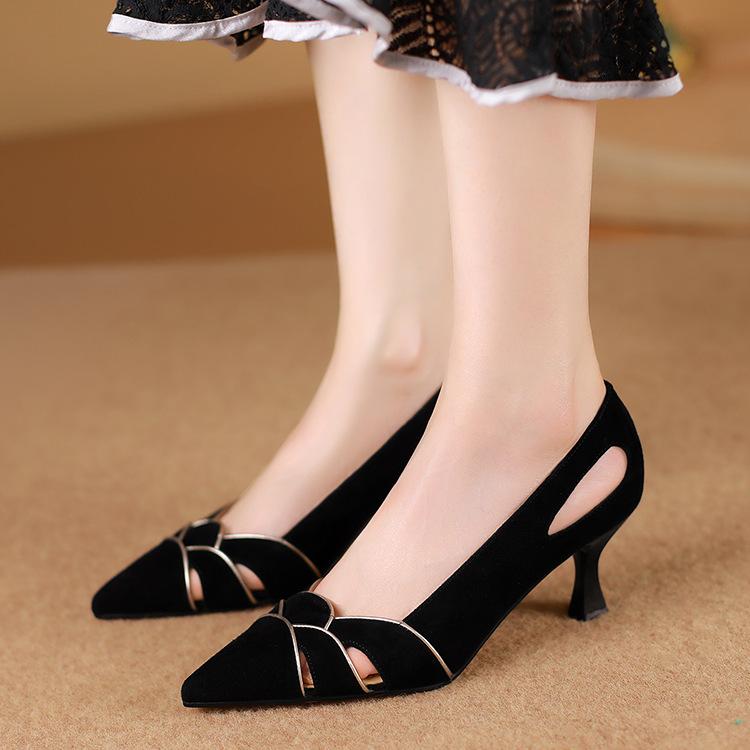 

Temperament pointed sandals high heels 2025 summer new single shoes stiletto women s shoes low heel hollow sandals elegant 34