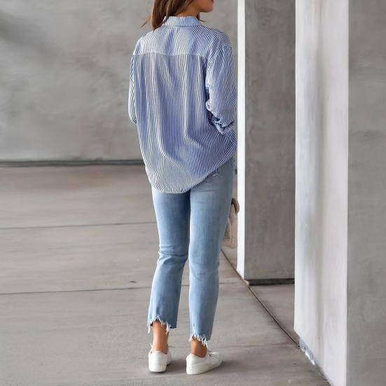 Camisa Feminina Lapela Manga Comprida Abotoamento Simples Tops de Camisa com Bolso de Patch Caimento Solto Respirável Tops de Escritório