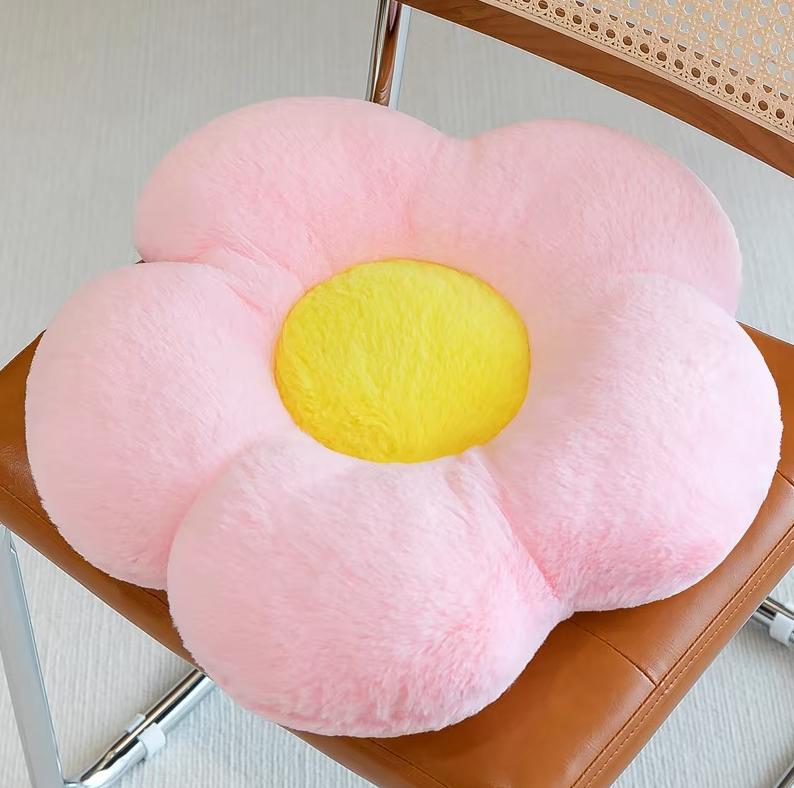 Мягкая плюшевая подушка с цветочным принтом Очаровательная декоративная подушка в форме цветка Аксессуар для уюта в гостиной или спальне Полиэфирное волокно 35cm 1560₽