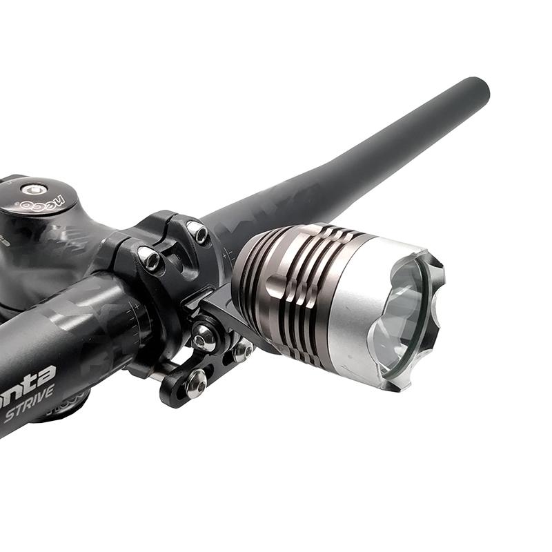 Велосипедный кронштейн для переднего фонаря Крепление на руль Алюминиевый сплав Держатель переднего фонаря для велоспорта Зажим Соединитель для крепления камеры Стойка для фонаря