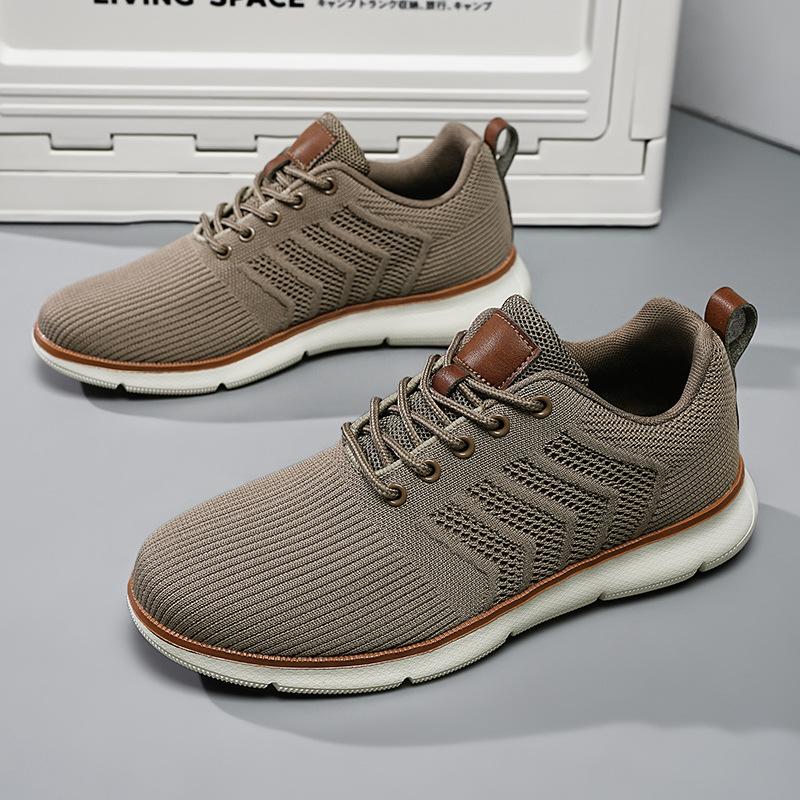 Summer Men's Shoes Fly-woven Breathable Mesh Breathable Casual Shoes Sports Large Size Men's Sports Casual Shoes