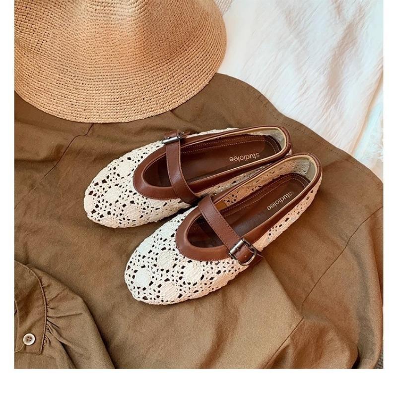 A New Style of Women's Shoes with A Hollowed-out Design and A Versatile Shallow Opening One-shoulder Style Devotion