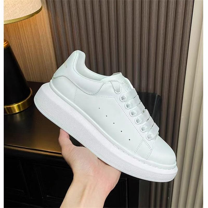 McQueen little white shoes women's shoes 2025 autumn and winter new men's shoes inner heightening thick baseplate shoes casual versatile sports shoes