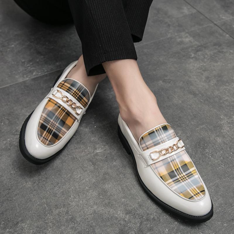 Handmade Men Leather Loafers Slip On Low-heeled British Style Spring /autumn Fashion Brogues Pointed Toe Large Size Shoes 47 48