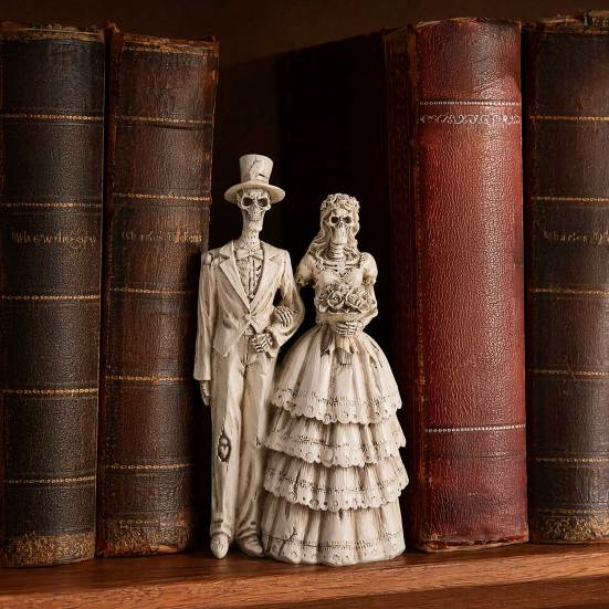 Skeleton Bride and Groom Figurine Resin Couples Skull Ornaments Wedding Couple Statue