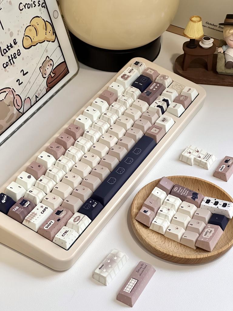 Cat-Themed Keycaps For Mechanical Keyboards 147 Keys Cherry Pbt Cute Khaki Cat Keycaps.