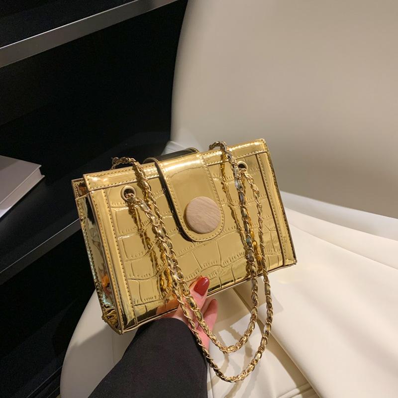 

Інтернет-знаменитості персоналізована модна ланцюгова маленька сумка жіноча весна 2024 року нова сумка через плече в іноземному стилі, текстурована маленька квадратна сумка золотий