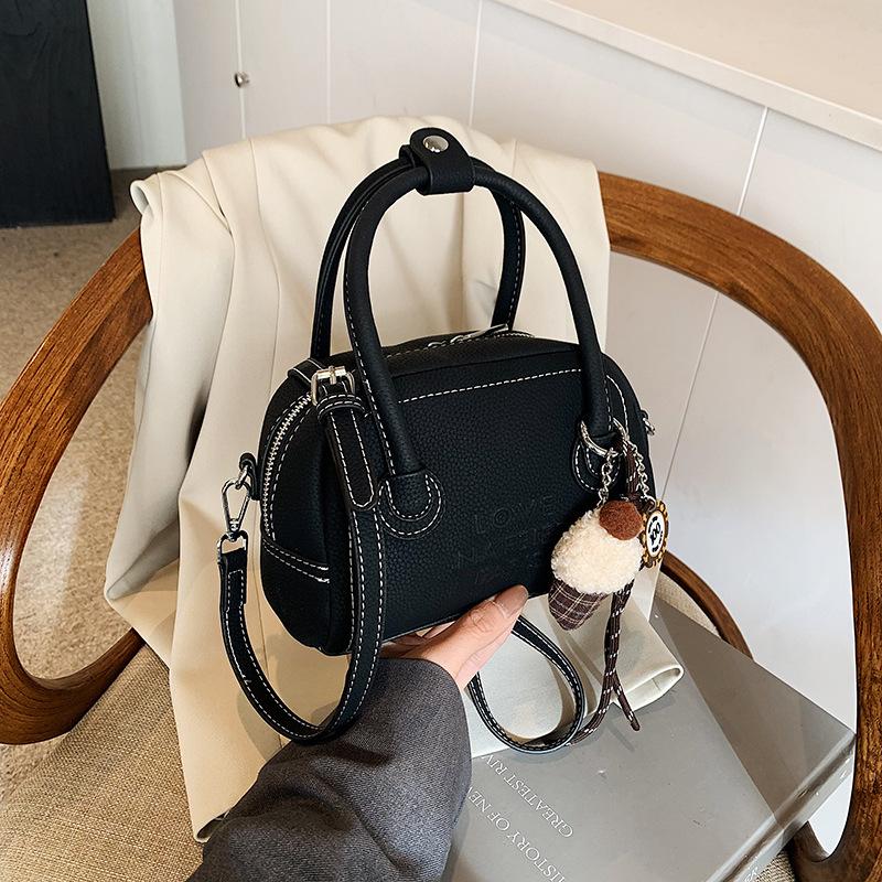 Small Bag Women's New Fashion Versatile Messenger Bag Casual Handbag