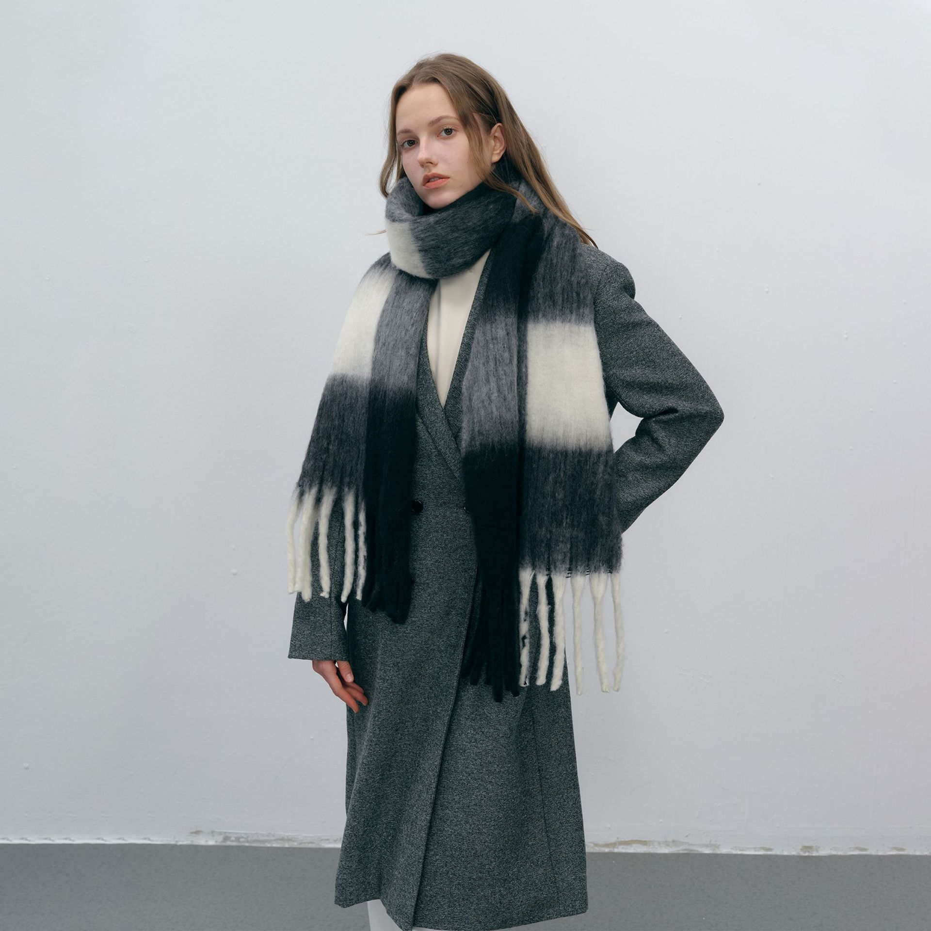 

Homemade new large plaid scarf women s winter warm atmosphere thickened black and white imitation cashmere scarf scarf