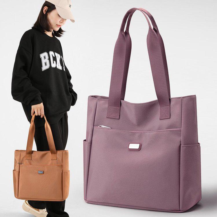 2024 Große Nylon-Oxford-Schultertasche für Damen