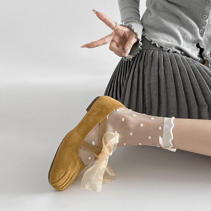 French Retro Square Head Shallow Mouth Flat-soled Single Shoes Women's 2025 New Summer Skirt Versatile Soft-soled Mary Jane Shoes