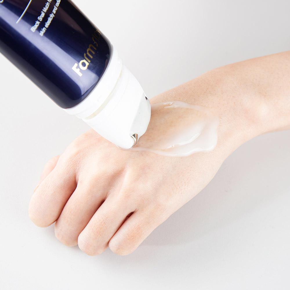 Farmstay Black Snail & Peptide 9 Perfect Facial & Neck Roller Serum 100ml