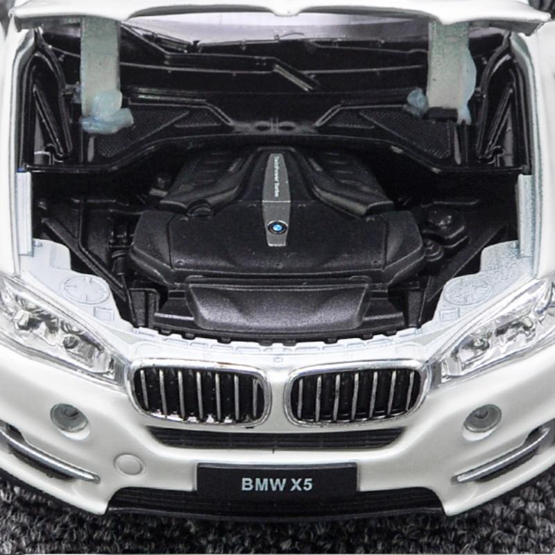 WELLY 1/24 BMW X5 SUV Off-Road Vehicle Alloy Scale Car Model Diecast Metal Static Collection Children Toy Car Vehicles Gifts