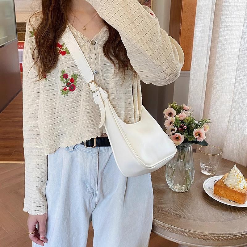 New Single Shoulder Fashion Simple Ins Autumn And Winter Dumplings Korean Bag Bag Female Messenger Versatile Crescent Moon Bag Tide