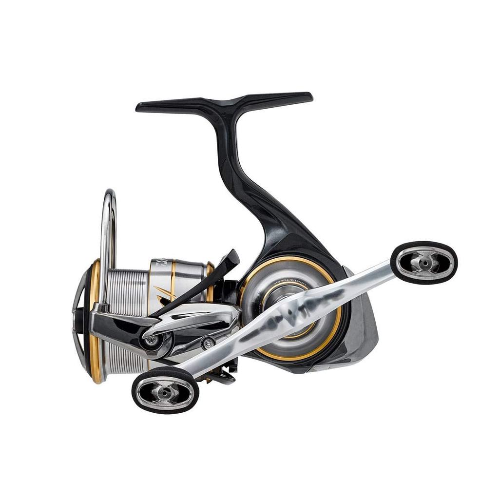 Daiwa Přívlačový naviják 20 Rubias LT2500S-DH (model 2020)