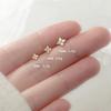 Orecchini a Bottone Fiori Delicati in Acciaio Inossidabile per Donne Piercing Cartilagine Orecchio Carini Zircone Colore Oro Quadrifoglio Gioielli Regalo