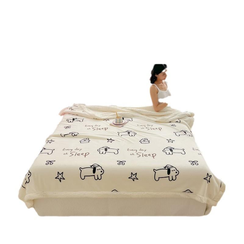 Cozy Plus Velvet Blanket: Thickened Lambswool Nap and Multi-functional Cover for Autumn and Winter
