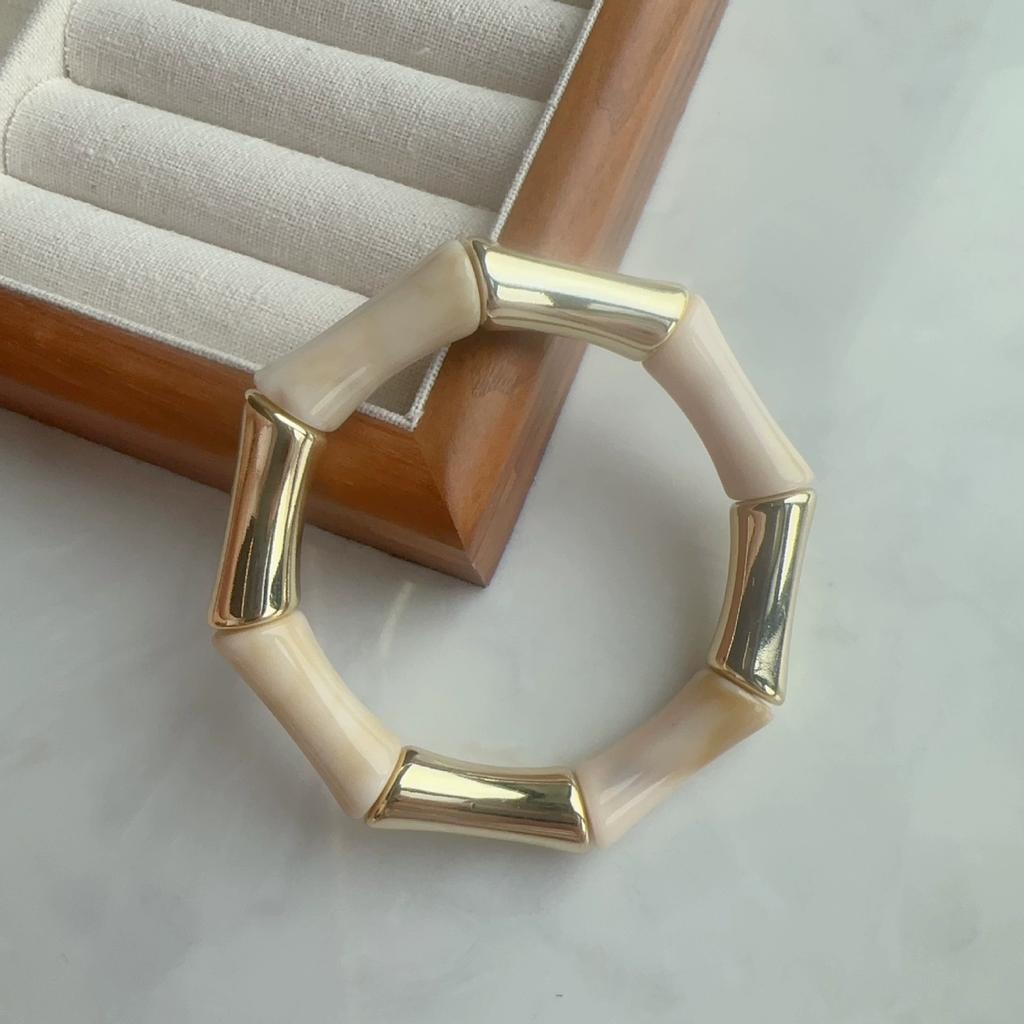 2026 Trendy Colorful Geometry Acrylic Resin Bead Bracelet For Women Summer Charm Personalized Retro Fashion Jewelry Accessories