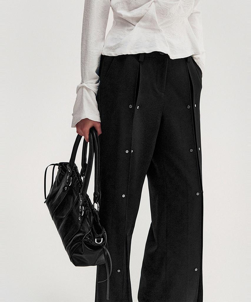Kimzisu Ruched Belt Tote Bag _ Black