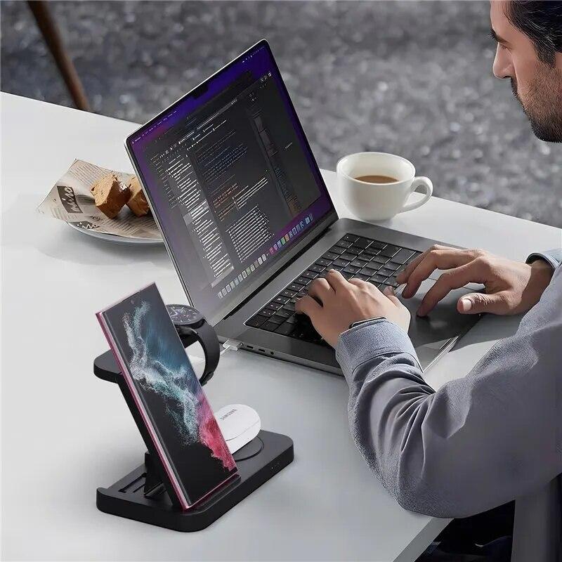 4-in-1-Wireless-Ladestation für iPhone 15, 14, 13, 12, Apple Watch, Samsung S22 Ultra Note, Galaxy Watch, faltbare Schnellladestation