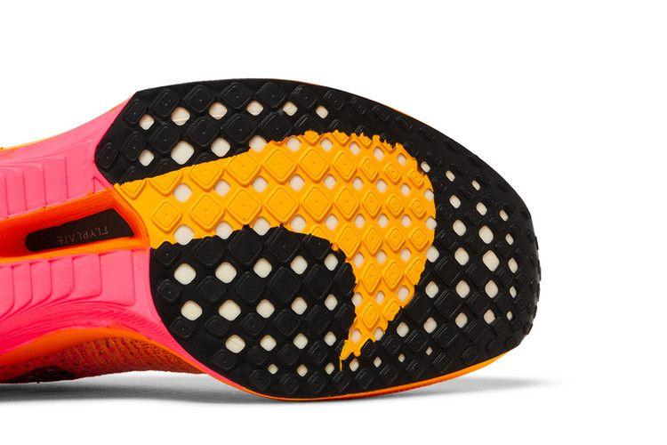 Nike ZoomX VaporFly Next% 3 'Rosa Iper'