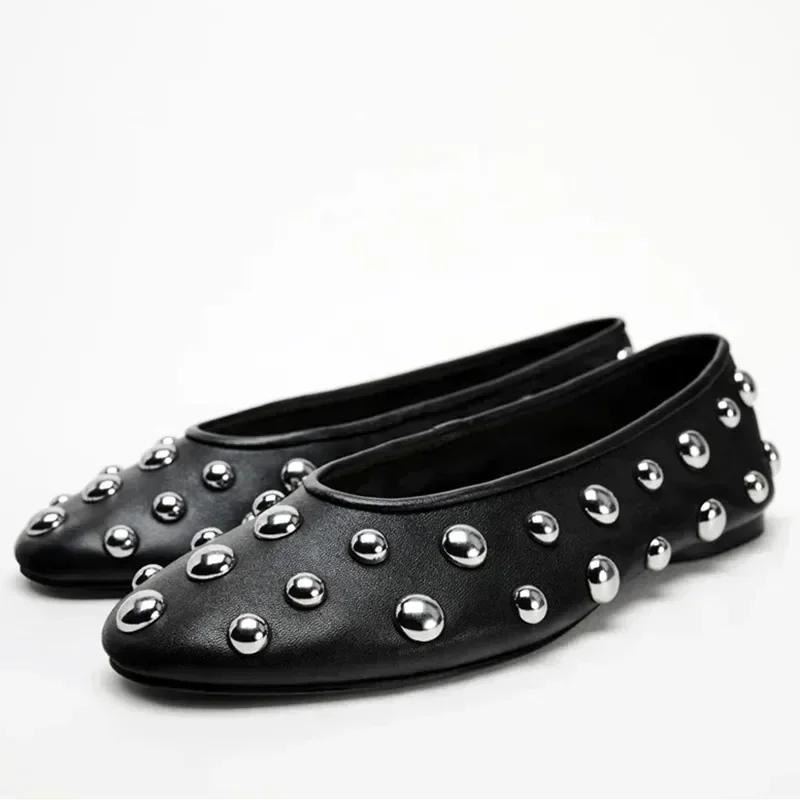 High Quality Metal Rivet Decoration Ballet Flats Comfort Black Soft Lea the Low Heel Mary Jane Shoes Designer Loafers Ladies Shoe