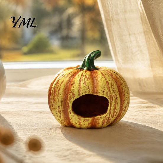 Aquarium Cave for Small Fish Pumpkin Hideout, Halloween Tank Decoration, Resin Jack-O-Lantern Decorative Habitat Hide Betta Shrimp Aquatic