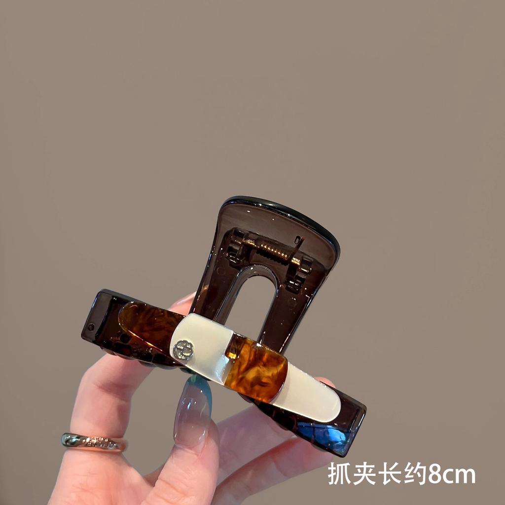 Vintage Tortoiseshell Medium Shark Hair Claw Elegant Women Half Updo Back Head Hair Clip Daily Fashion Hair Accessories