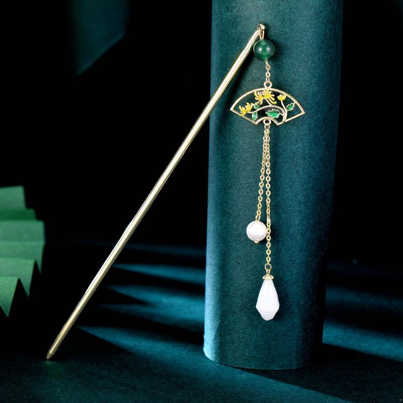 

SUYU Women s Design Plum Blossom Bamboo Fan-Shaped Tassel Hairpin New Classical Hairpin Small And Popular Accessories For Girls Hair Sticks