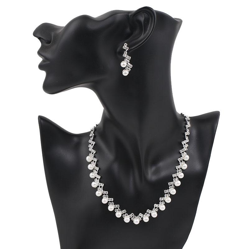 Korean Edition Fashion Elegant Lightning Copper Sparkling Diamond Round Pearl Luxury Bridal Jewelry Necklace Earrings Set Women's