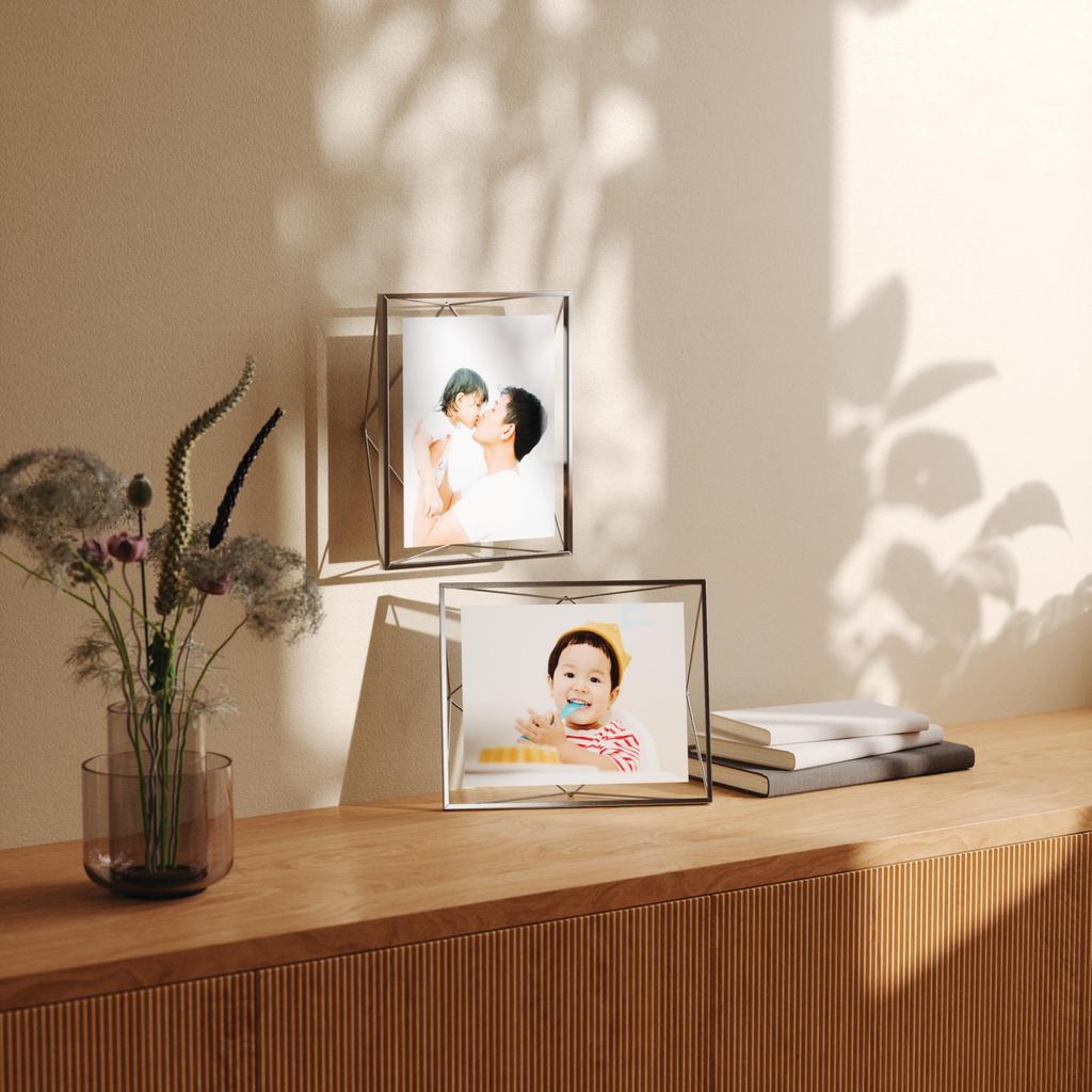 Umbra Prisma Photo Display 8x10" Chrome Photo Frame
