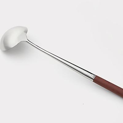 Concha de Cozinha com Cabo Longo Cabo de Madeira Colher de Cozinha F