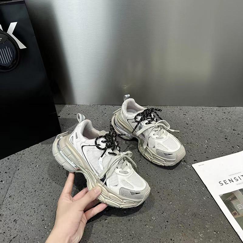 

Fried Street shows small and heightened platform dad shoes women s 2025 new autumn versatile and lightweight sports shoes 40 бежевий